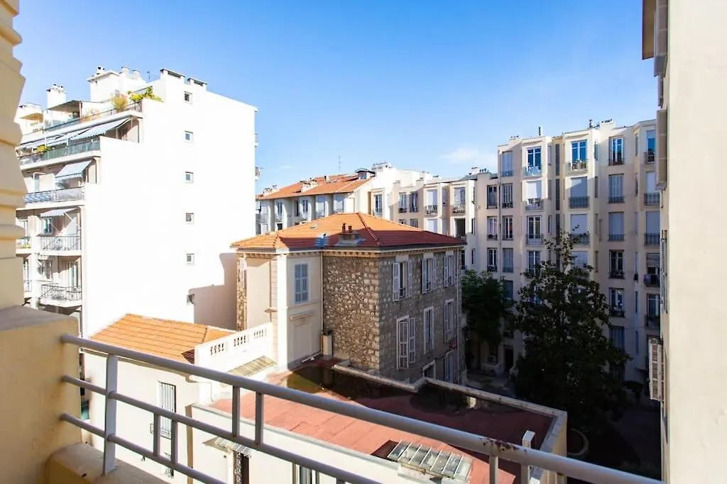 L1 Suite Auguste Valensin 10 Min A Pied Mer Clim&Wifi Nice France