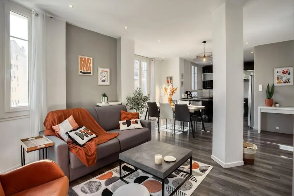 L1 Suite Auguste Valensin 10 Min A Pied Mer Clim&Wifi Nice