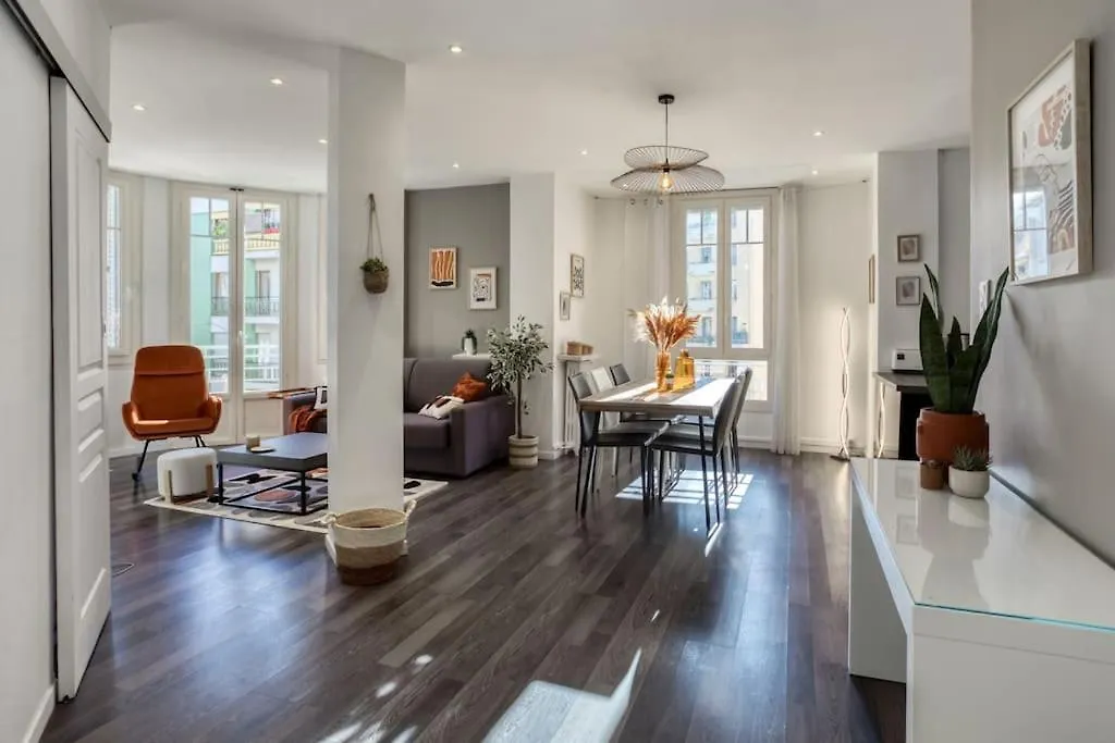 L1 Suite Auguste Valensin 10 Min A Pied Mer Clim&Wifi Nice 0*,  France